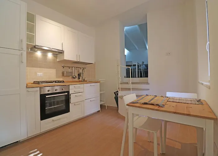 Residenza Regina Margherita: Historic Center Duplex Apartment
