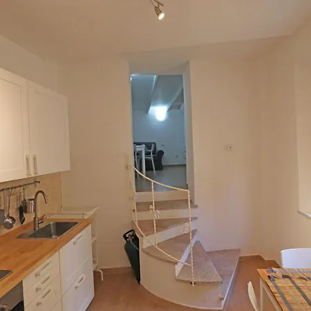 Pgs Immobiliare Srls Residenza Regina Margherita Bilocale Su Due Livelli Al Centro Storico * La Maddalena (Sassari)