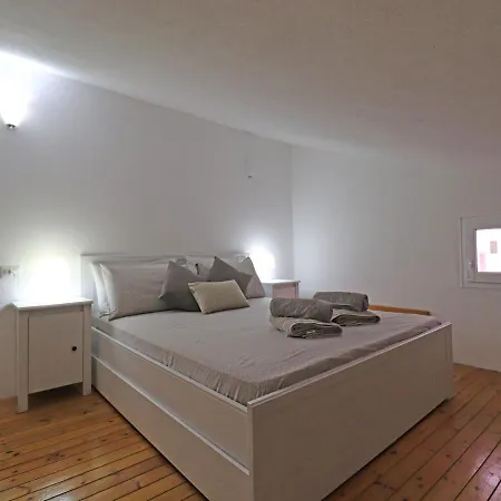 Pgs Immobiliare Srls Residenza Regina Margherita Bilocale Su Due Livelli Al Centro Storico Apartment *